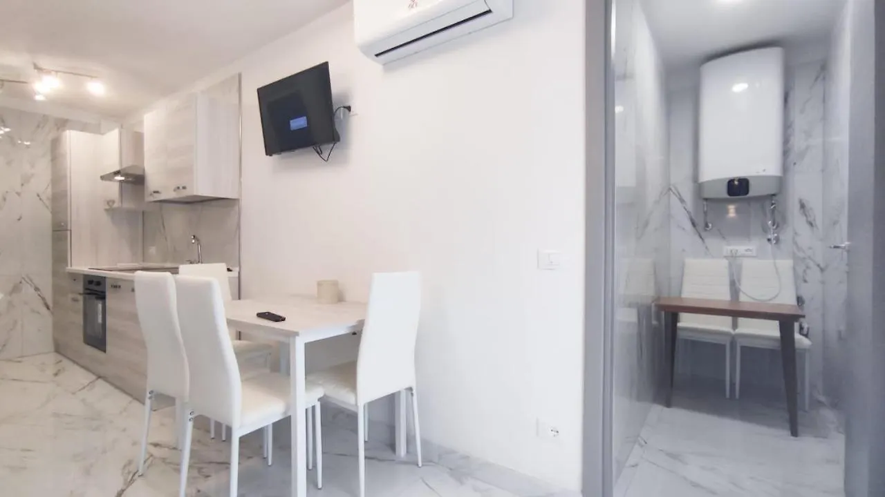 Patrizia Apartment Bibione 0*,